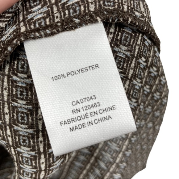 ** NEW Joie Sheer Brown Patterned V Neck Ruffle Shoulder Blouse Size M - Picture 6 of 6